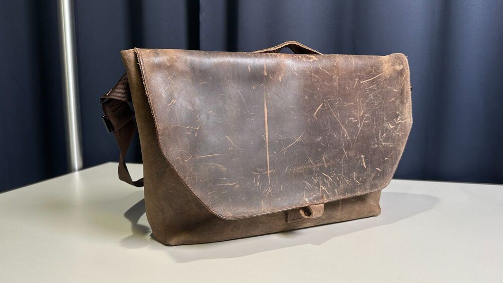 WaterField Designs Maverick Leather Laptop Messenger Bag Grizzly Brown Large